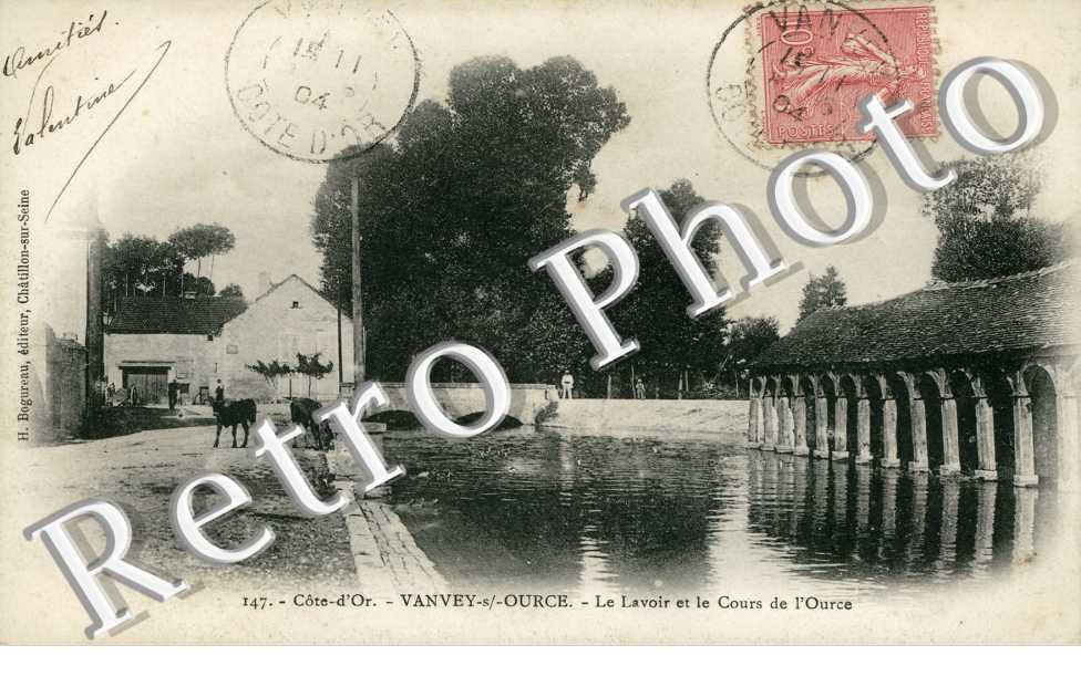 Le Lavoir et le Cours de l'Ource