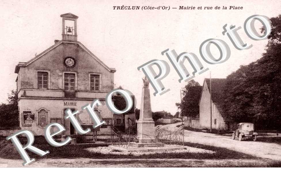 Mairie et Rue de la Place