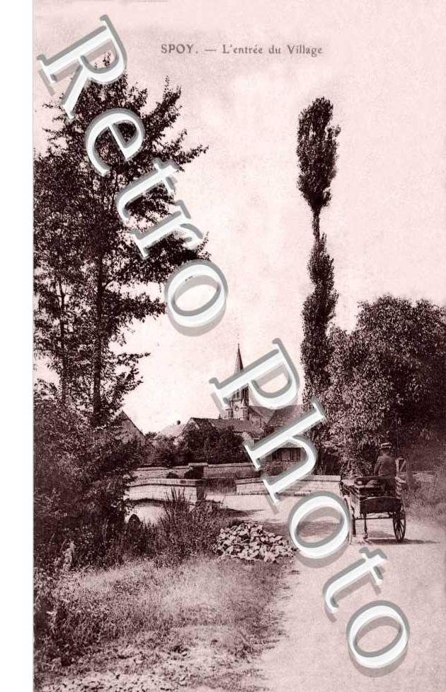 l'entree du village