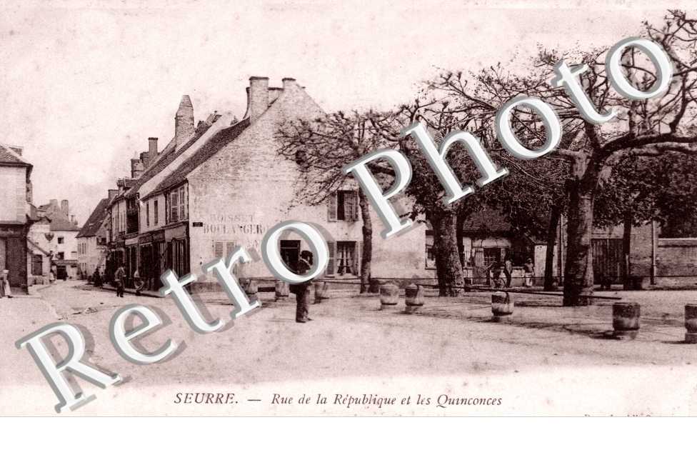 rue de la Republique et les Quinconces