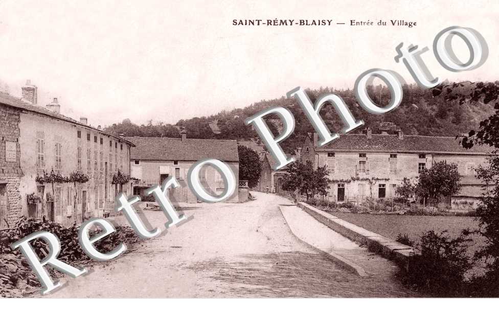 entree du village