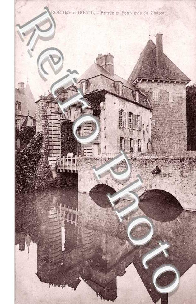 Entrée et Pont Levis du Château