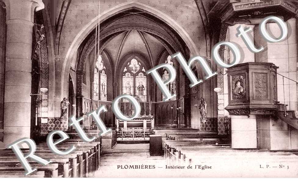 Interieur de l'eglise