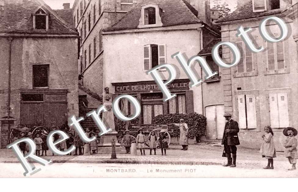 Le monument Piot