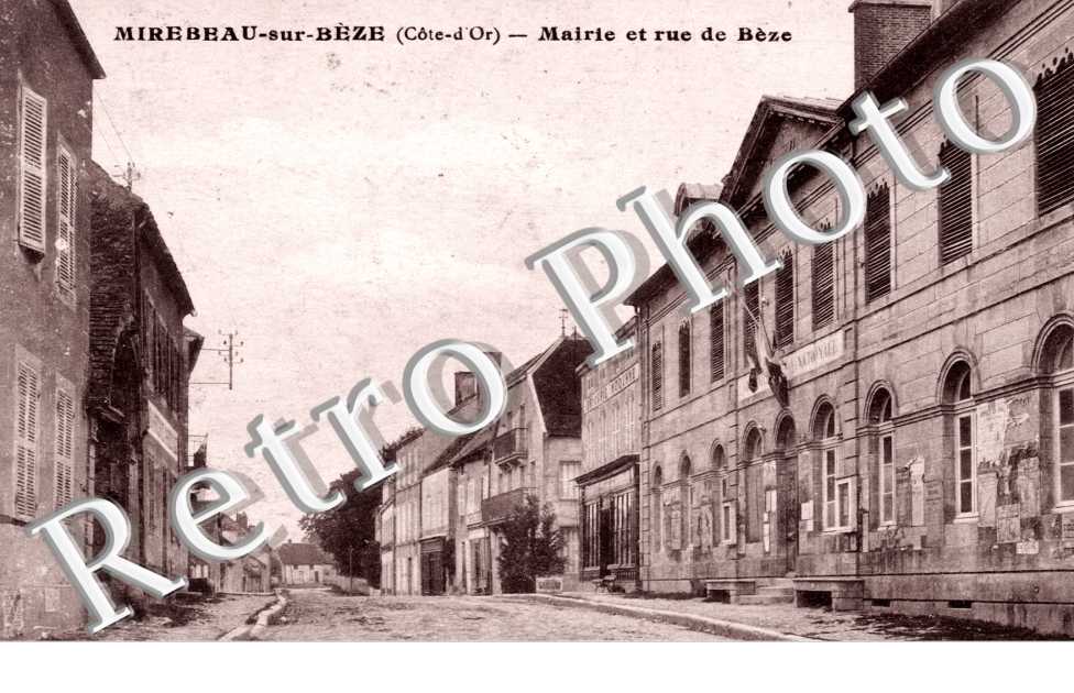 Mairie et Rue de Beze