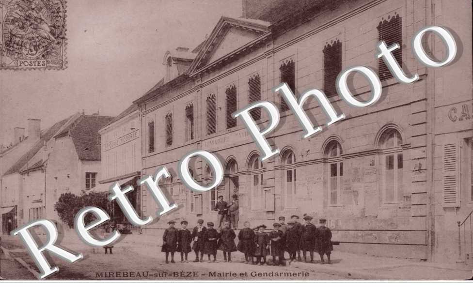 Mairie et Gendarmerie