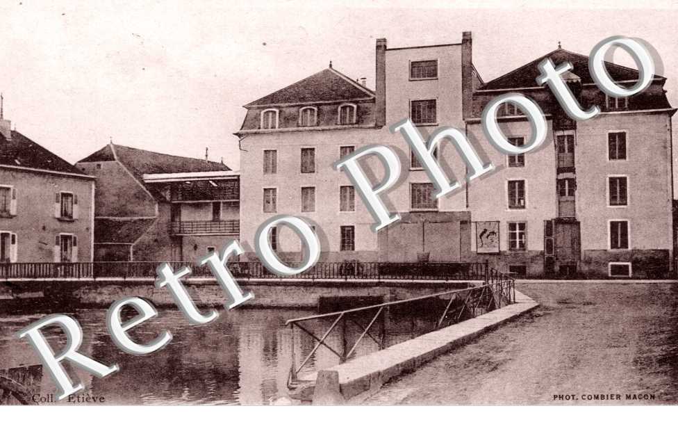 Le Moulin