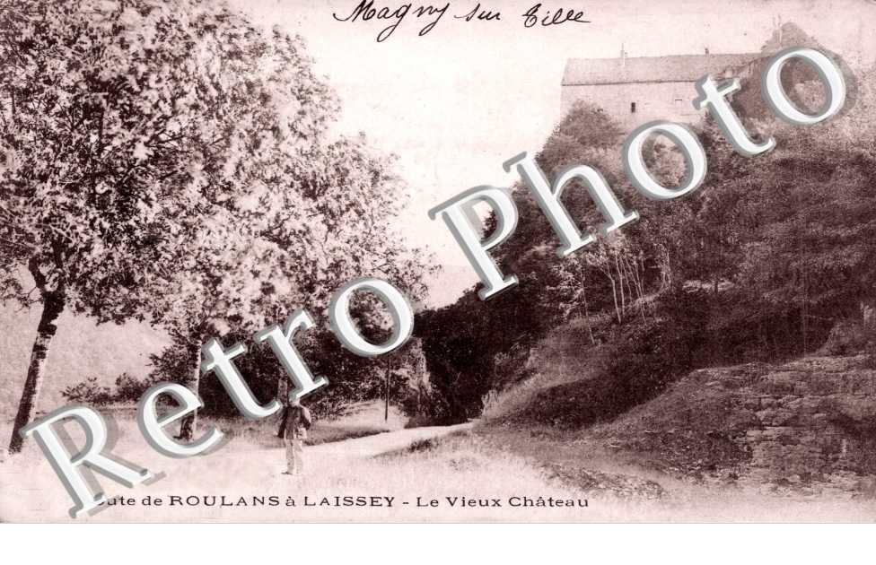 Route de Roulans a Laissey Le vieux chateau