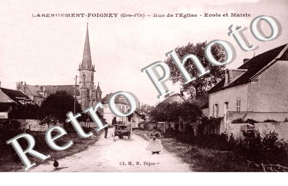 Rue de l'Eglise, Ecole et Mairie