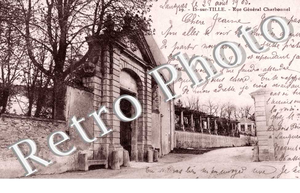rue General Charbonnel