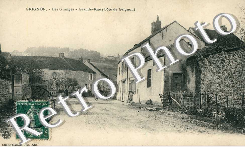 LES GRANGES. Grande-Rue