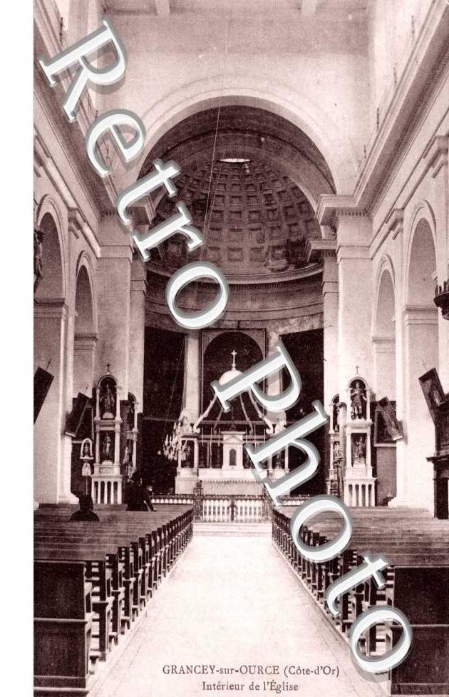 Interieur de l&#039;eglise