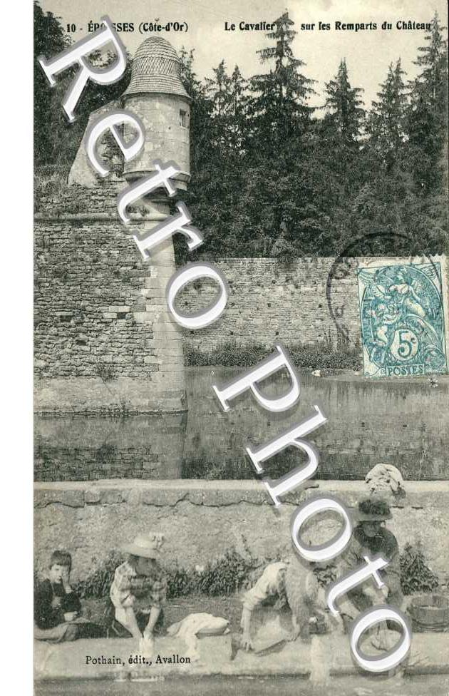 Le Cavalier sur les Remparts du Chateau