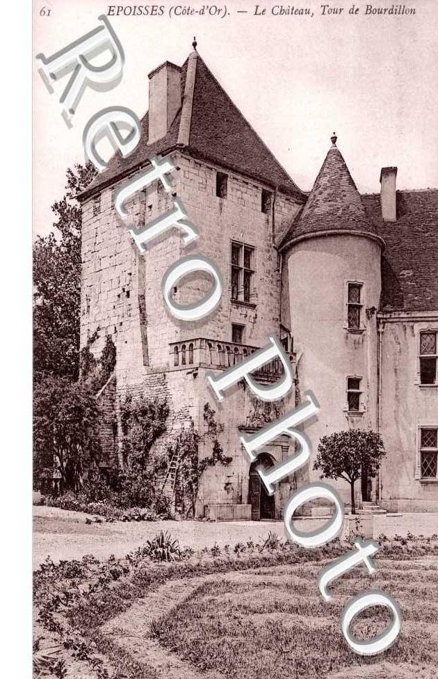 Le Château - Tour de Bourdillon