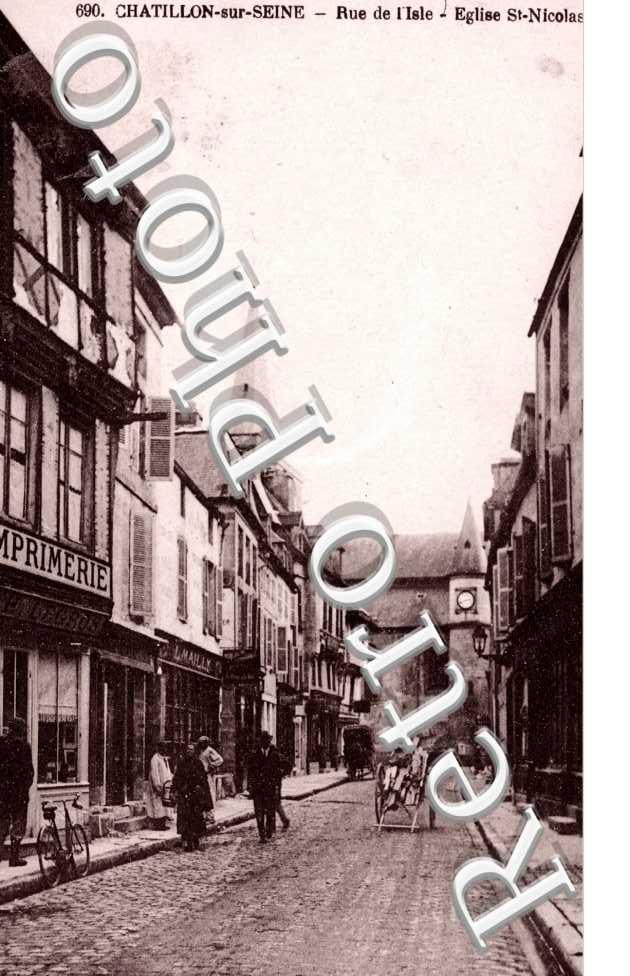 Rue de l&#039;Isle, Eglise Saint Nicolas