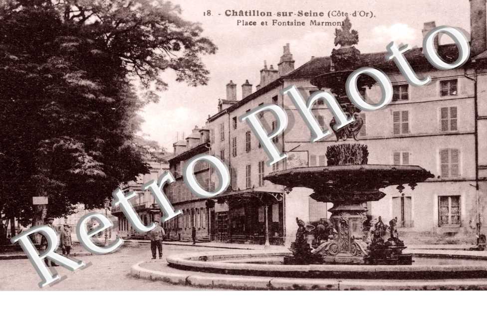 Place et Fontaine Marmont