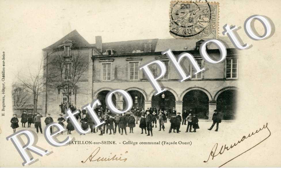 College Communal