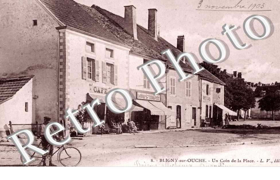 Un Coin de la Place
