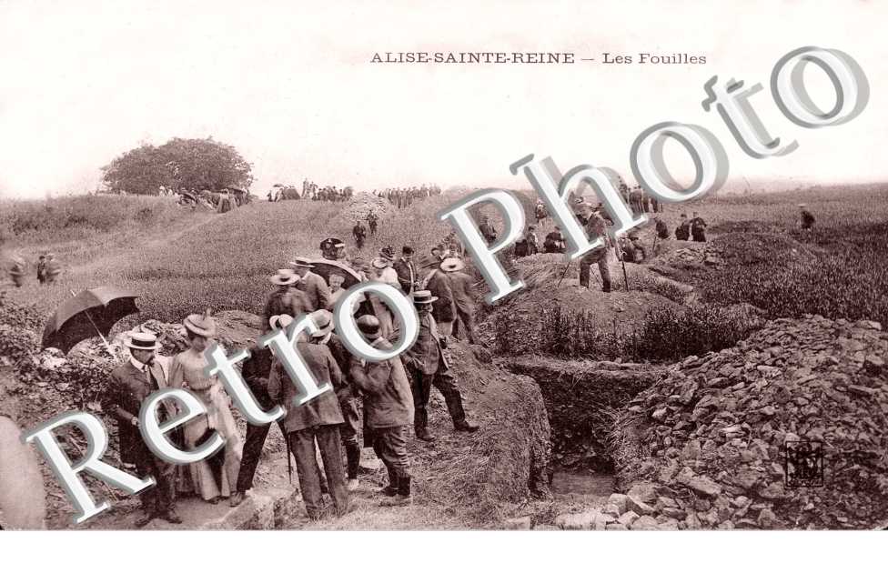 Les fouilles près