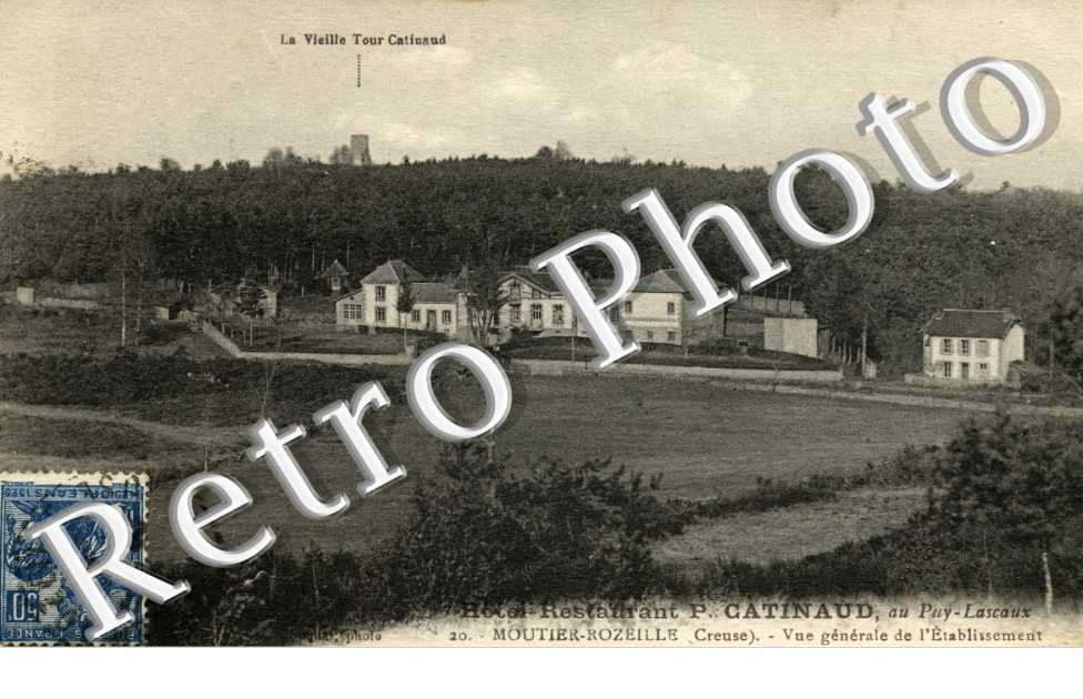 Vue generale de l'etablissement hotel restaurant P. Catinaud
