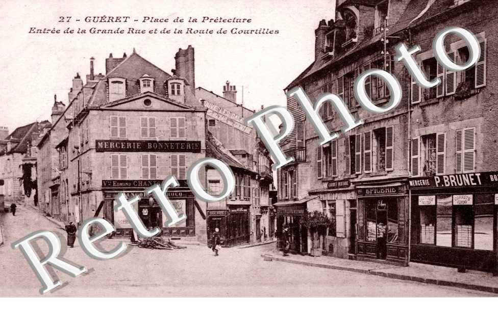 la grande rue et de la route de Courtilles