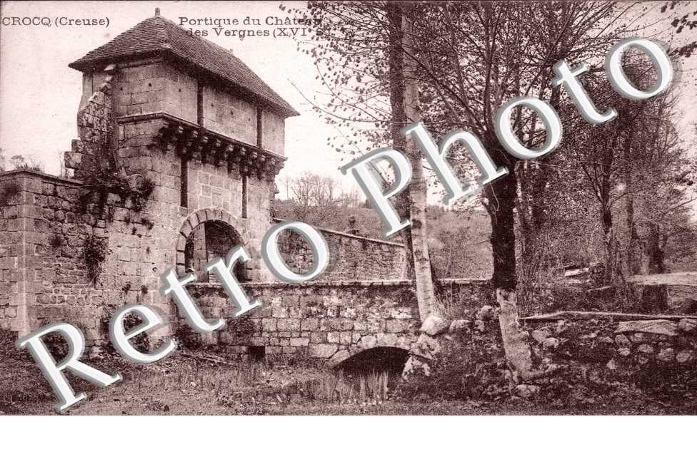 Portique du Chateau des Vergnes