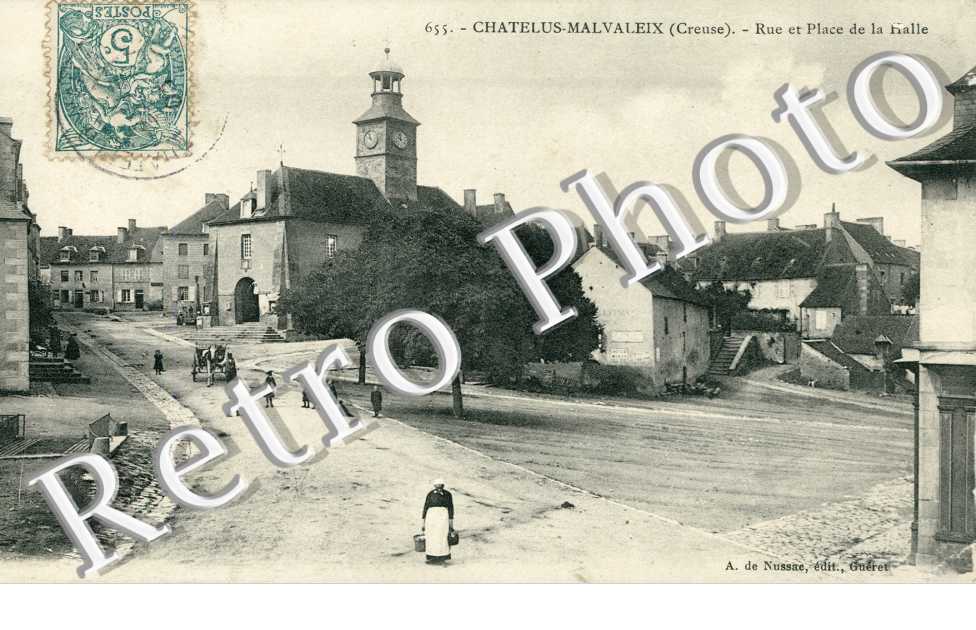 Rue et place de la Halle