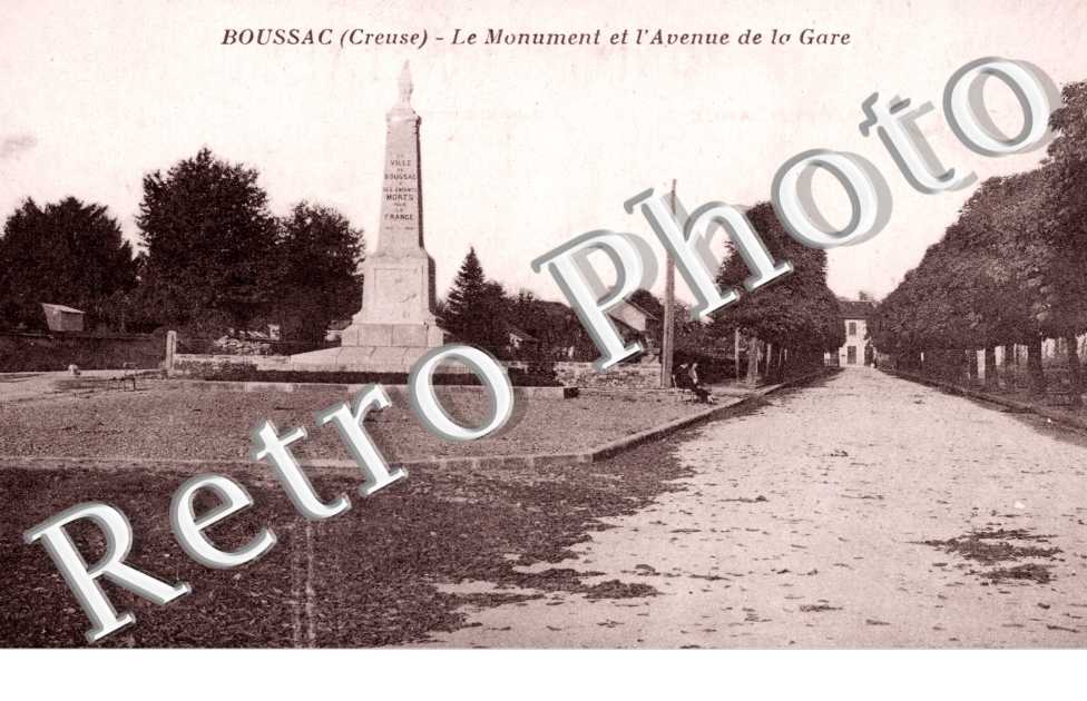 Le Monument et l'Avenue de la Gare