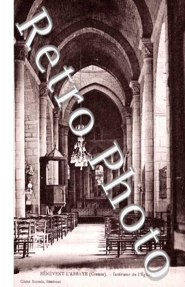 interieur de l&#039;eglise
