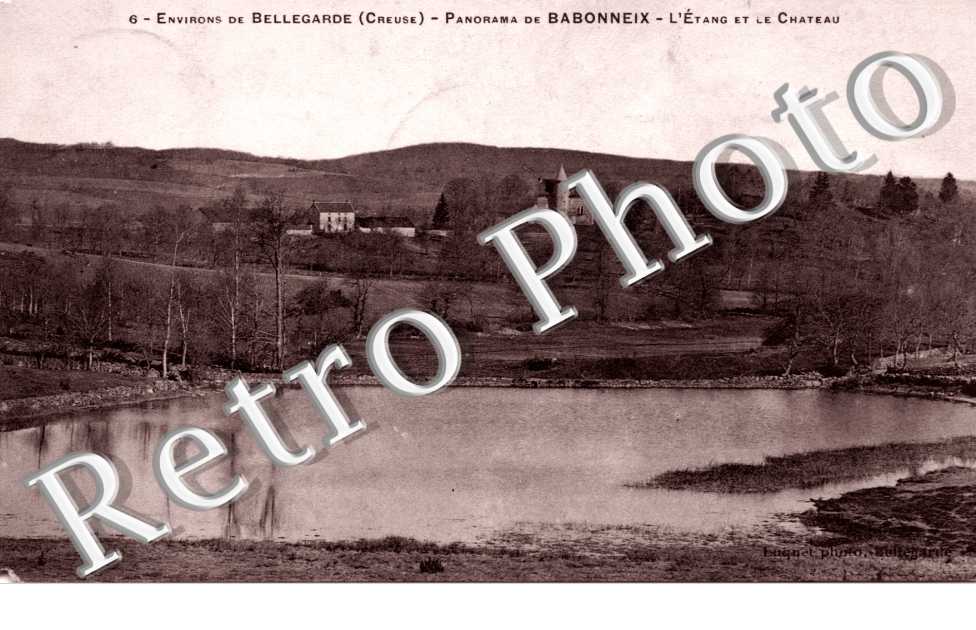 Panorama de Babonneix - l&#039;etang et le chateau
