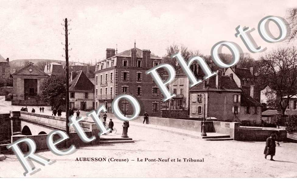 le pont neuf et le tribunal