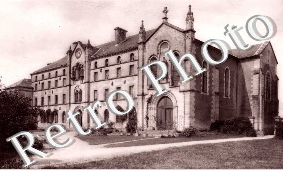 Hospice et Chapelle