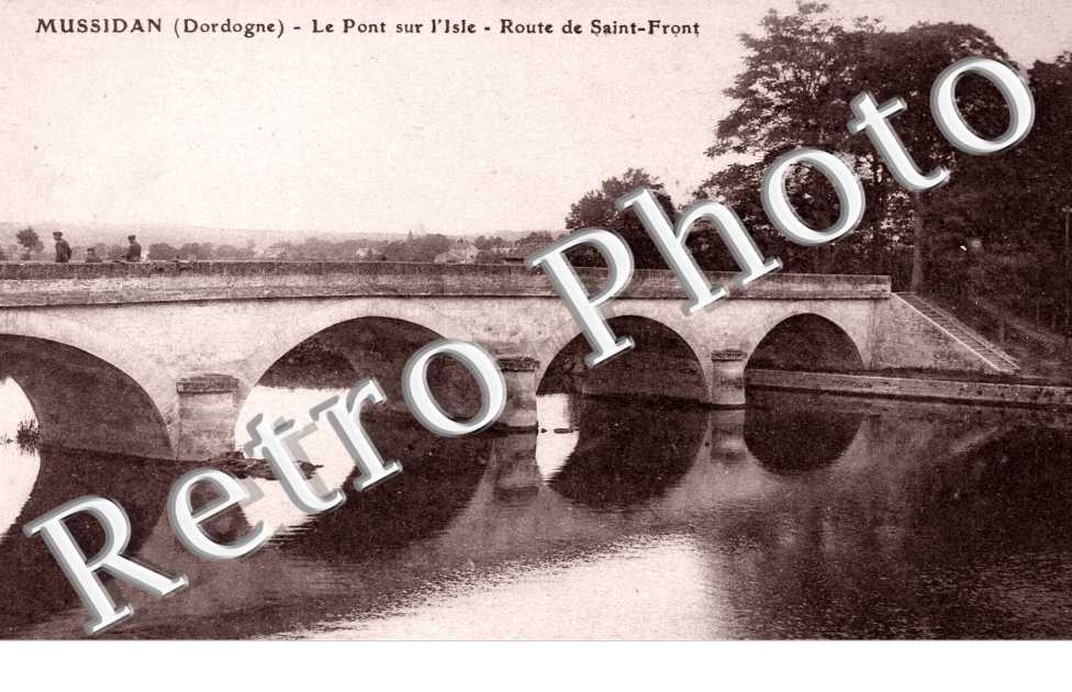 le Pont sur l'Isle, Route de Saint-Front