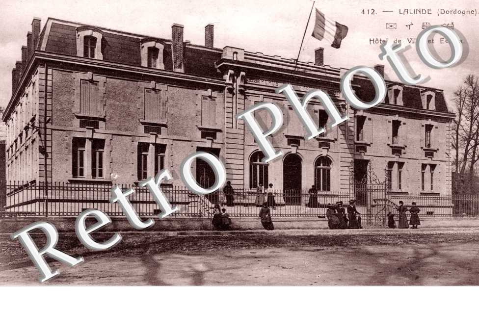 Hotel de ville et ecoles