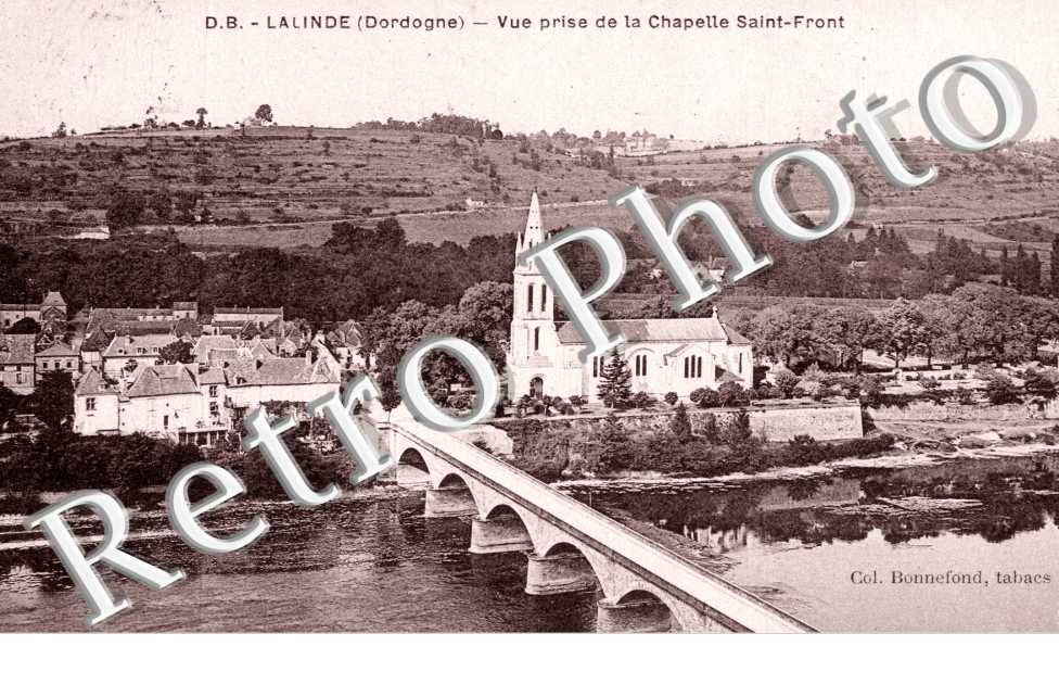 Vue prise de la chapelle saint-front