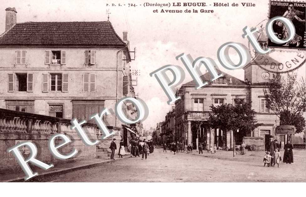Hotel de Ville et Avenue de la Gare