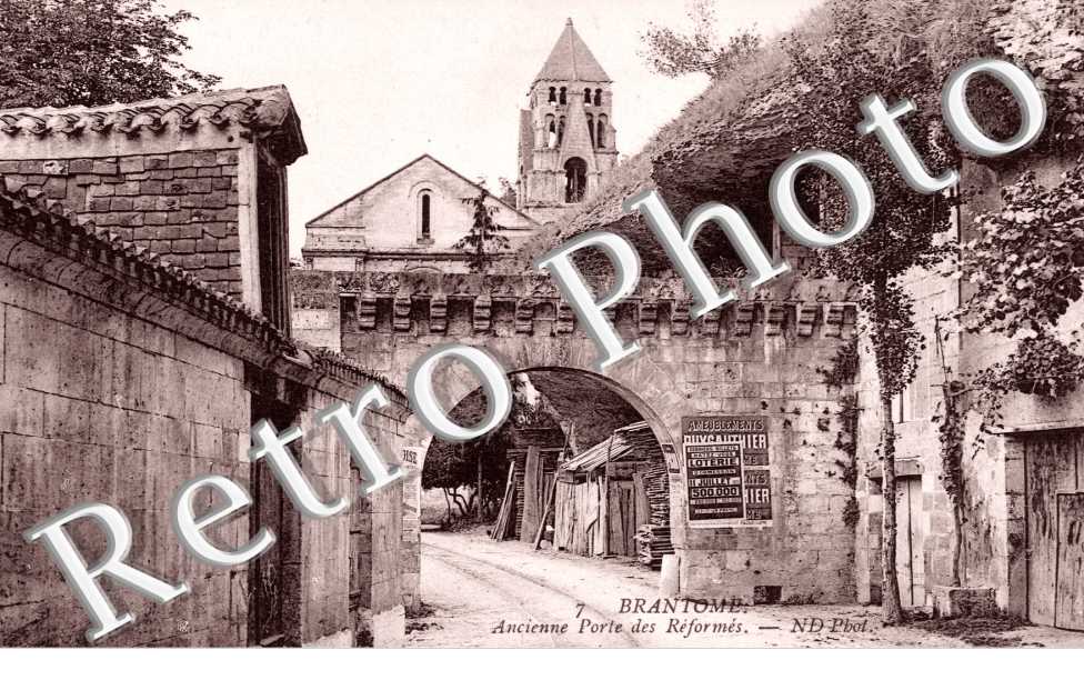 Ancienne porte des reformes