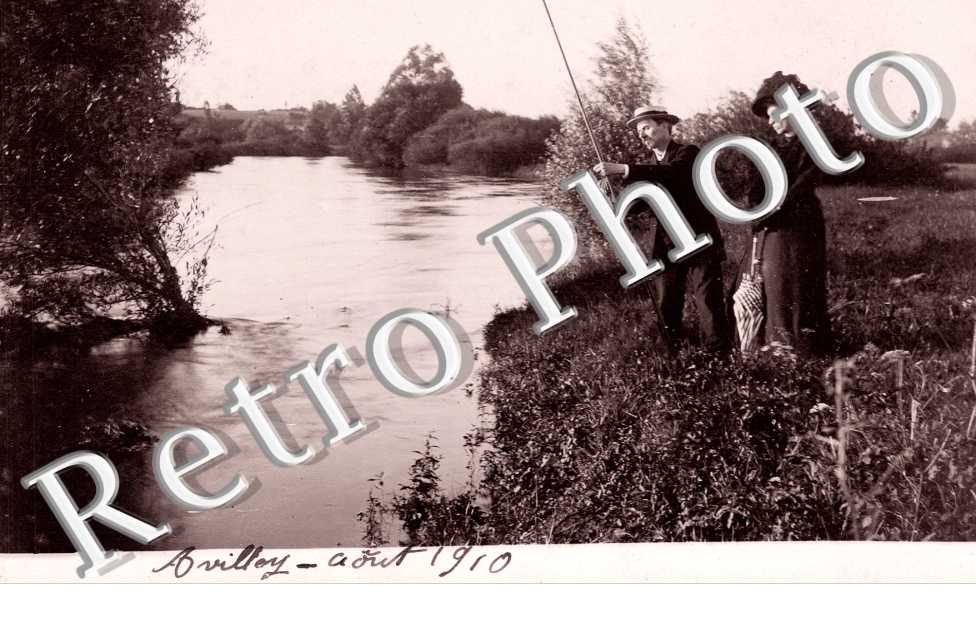 Un homme en train de pecher