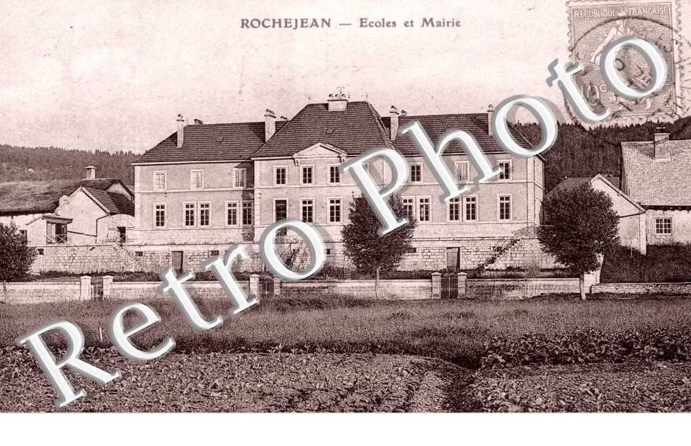 Ecoles et Mairie