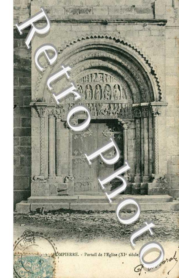 Portail de l&#039;eglise