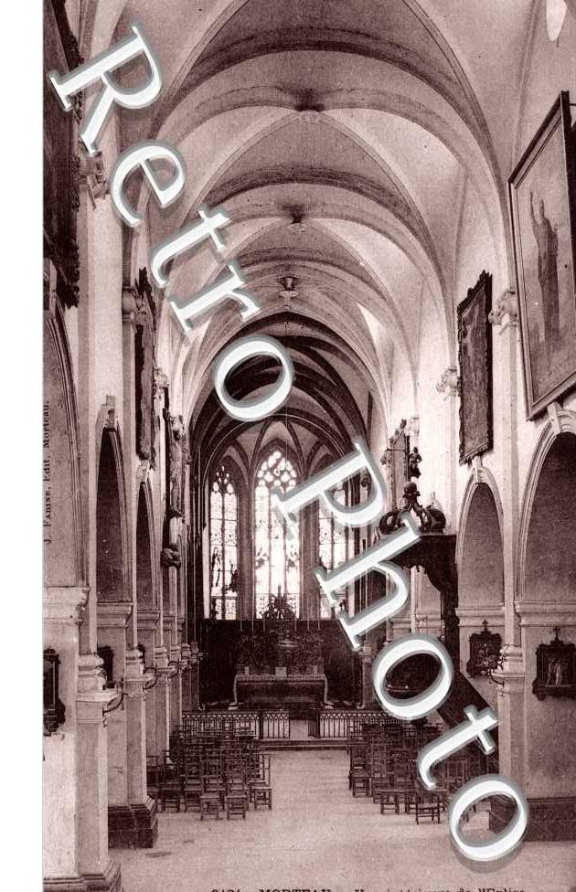 Interieur de L&#039;Eglise