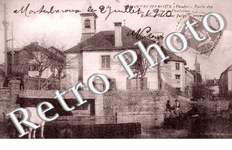 Ecole des Filles et Fontaine