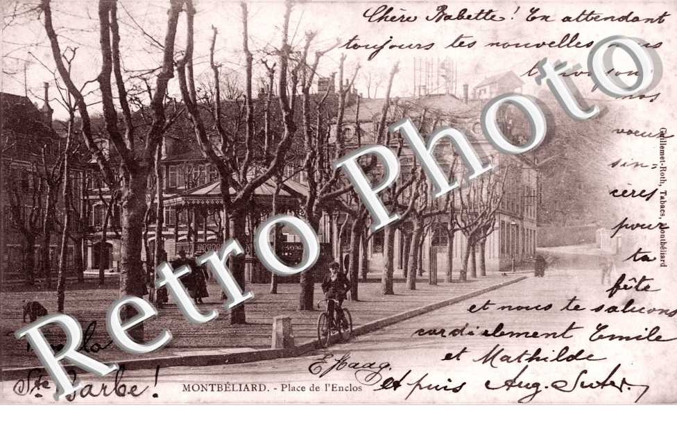 place de l&#039;enclos