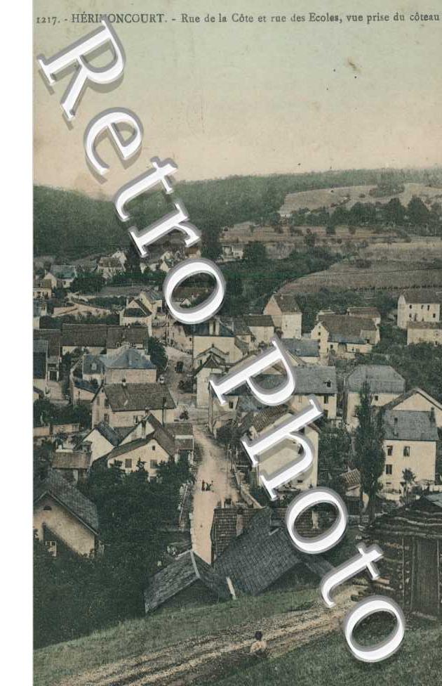 Rue de la Cote et Rue des Ecoles, Vue prise du coteau
