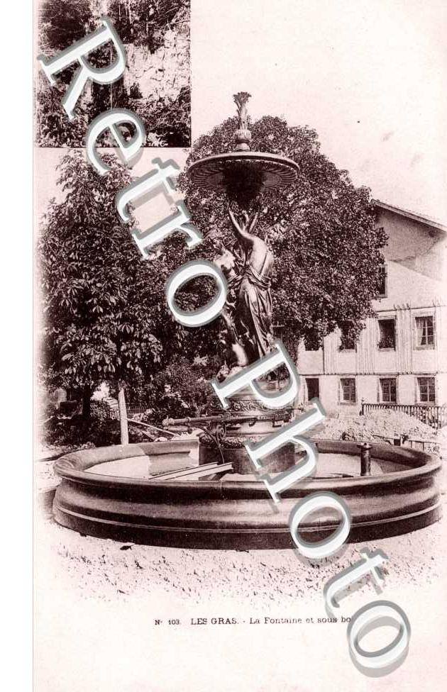 La Fontaine et sous bois
