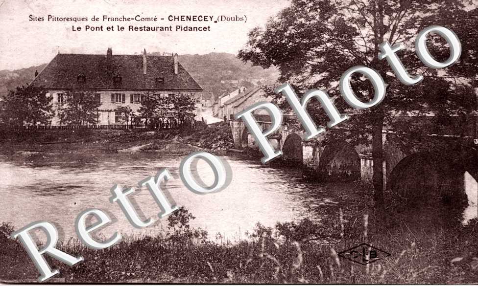 le pont et le restaurant Pidancet