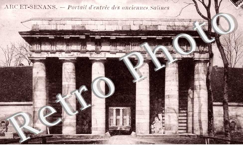 Porte d&#039;entree des Anciennes Salines