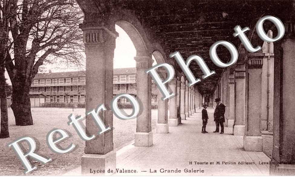Le Lycee