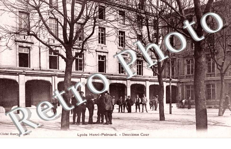Lycee Henri-Poincare, Deuxieme Cour