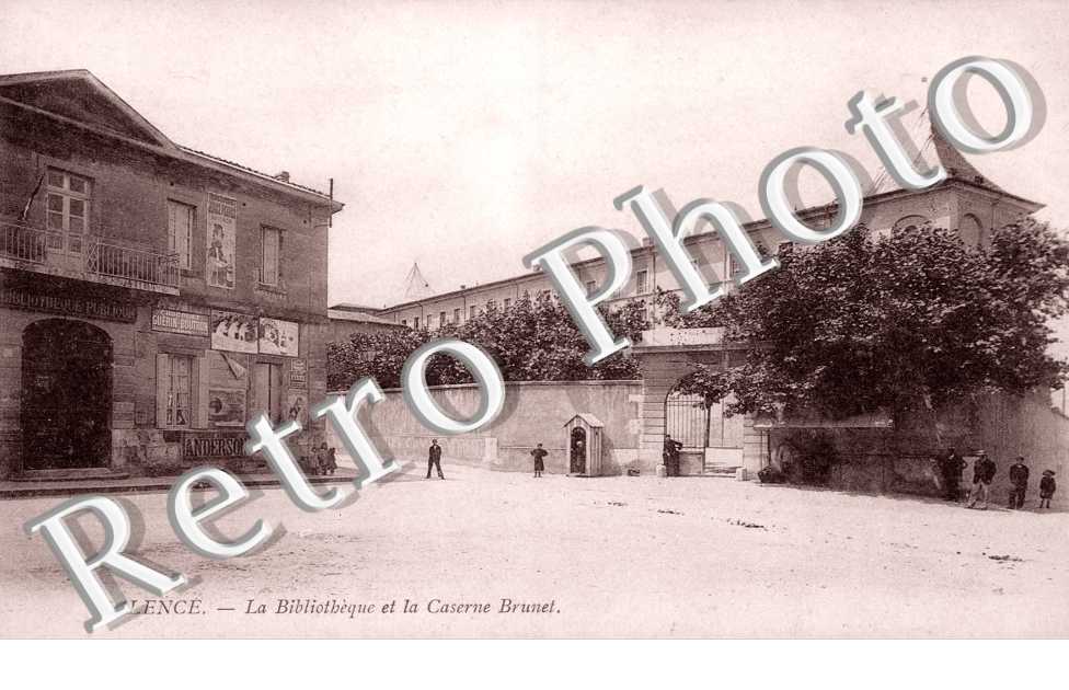 Bibliotheque et Caserne Brunet